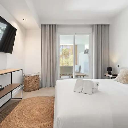 Stylish Ground Floor With Garden Rdr511 * Estepona